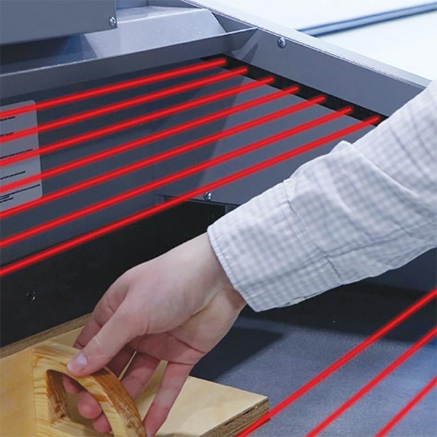 Cut-True 33H Hydraulic Programmable 31.5" Paper Cutter