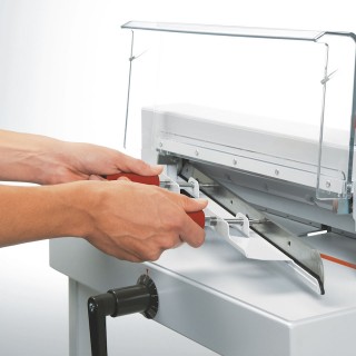 Triumph 4305 16-7/8" Manual Tabletop Paper Cutter