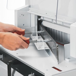 Triumph 4850 18-5/8" Automatic Cutter With Digital Display Triumph 4850 18-5/8" Automatic Cutter With Digital Display